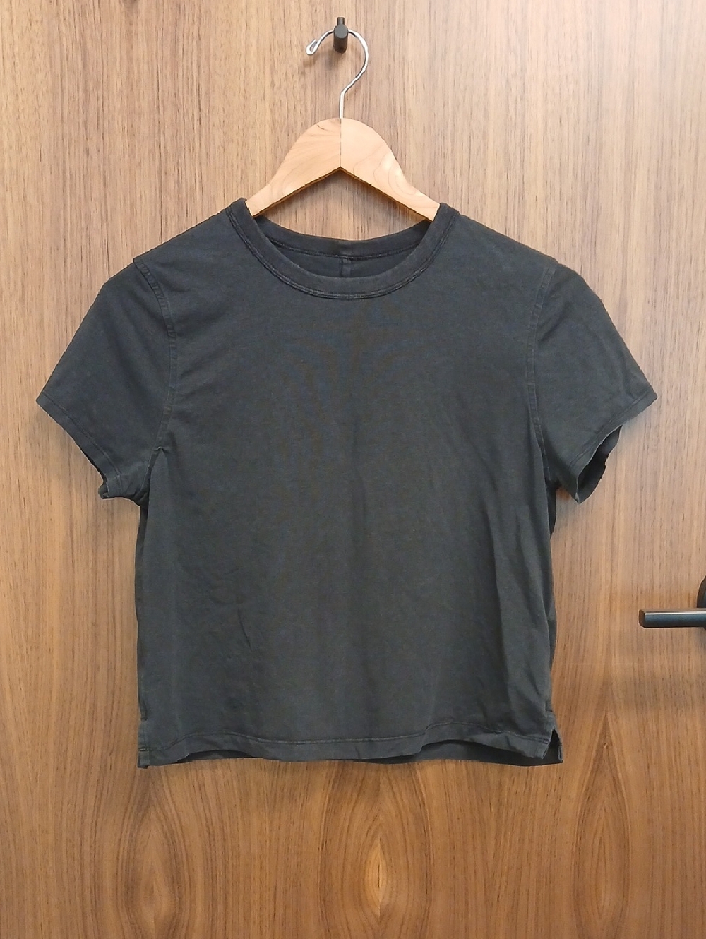LULULEMON Cropped T-Shirt SZ L